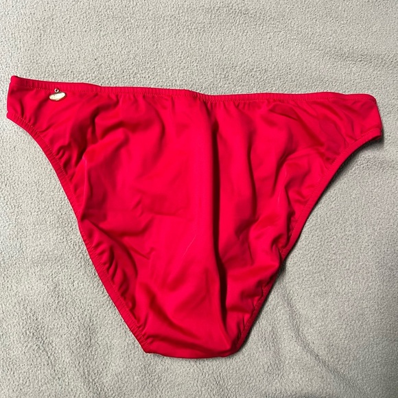 VENUS Bold Red Swimwear - Picture 1 of 3